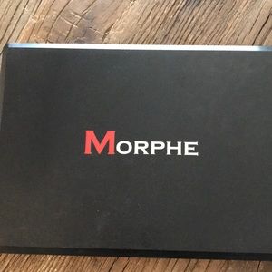 Morphe 35P purple pallet